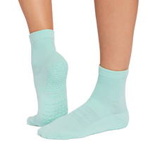 Load image into Gallery viewer, Tavi Aria Tec Grip- Aquamarine