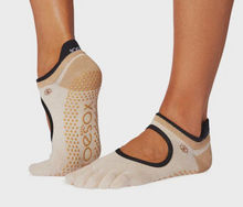 Load image into Gallery viewer, Toesox Bellarina - Reflect