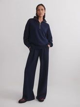 Load image into Gallery viewer, Varley Hawley Half Zip Sweat
